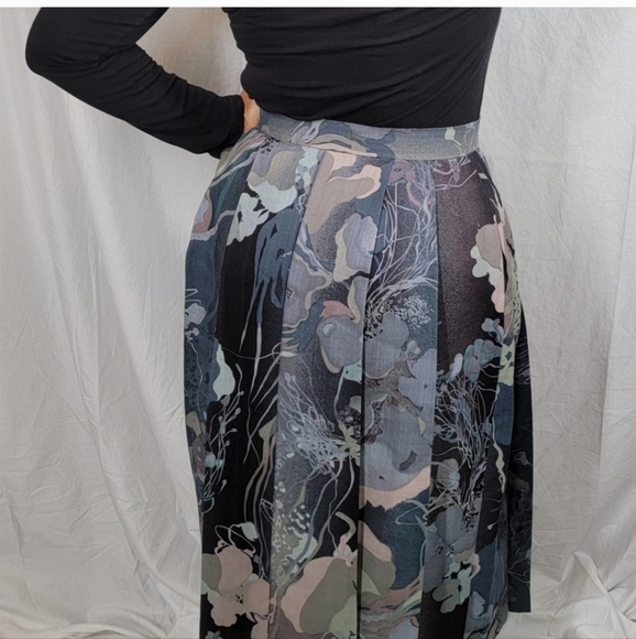 Vintage Geiger Midi Skirt - Picture 4 of 6